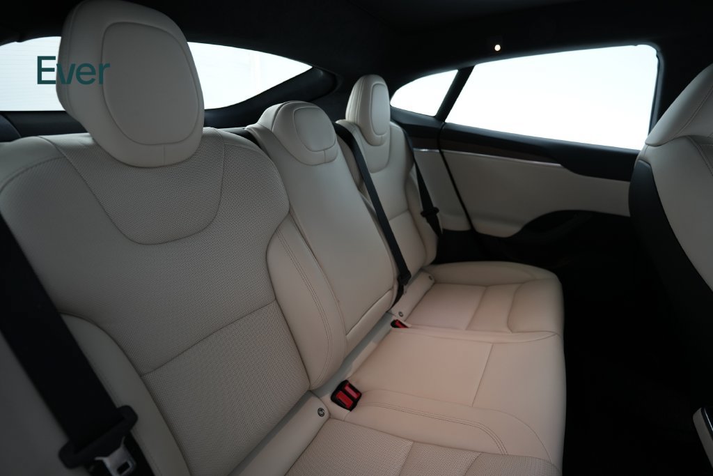 Used 2023 Tesla Model S Standard Range AWD/4WD image 5