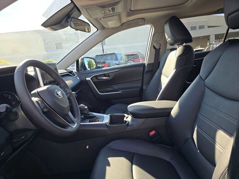 Certified 2023 Toyota RAV4 XLE Premium image 22