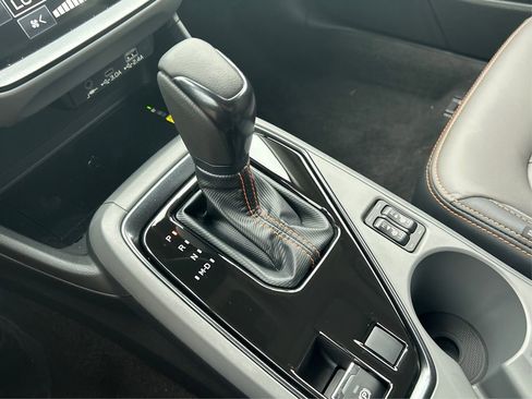 Certified 2025 Subaru Crosstrek 2.5i Limited w/ Crosstrek Mirror Package image 40