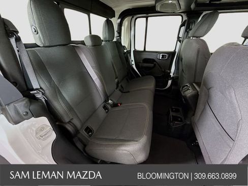 Used 2024 Jeep Gladiator Sport image 24