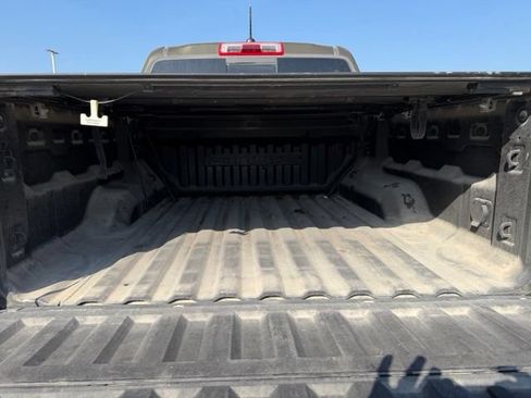 Used 2024 GMC Canyon AT4X AWD/4WD image 7