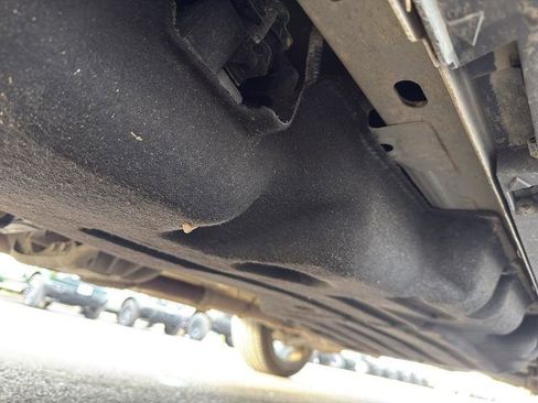 Certified 2025 Ford Explorer Platinum w/ LUX Leather Package image 39