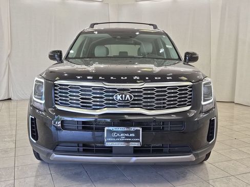 Used 2020 Kia Telluride S w/ S 8 Passenger Seating Package FWD image 3