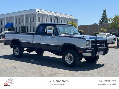 Used 1992 Dodge D/W Truck 250 AWD/4WD image 1
