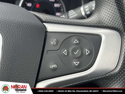 Used 2023 GMC Acadia SLE w/ LPO, Cargo Package AWD/4WD image 24
