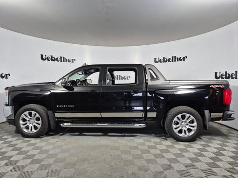 Used 2017 Chevrolet Silverado 1500 LT w/ High Desert Package AWD/4WD image 4