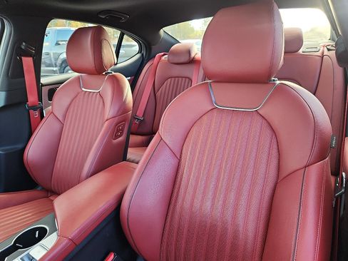 Used 2023 Genesis G70 2.0T w/ Sport Prestige Package image 23