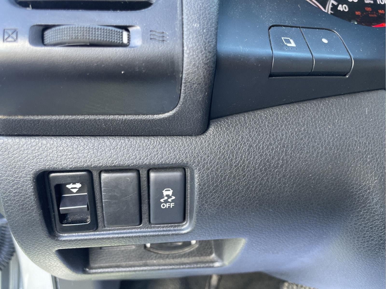 Used 2011 Nissan Altima 2.5 S w/ Convenience Pkg FWD image 19