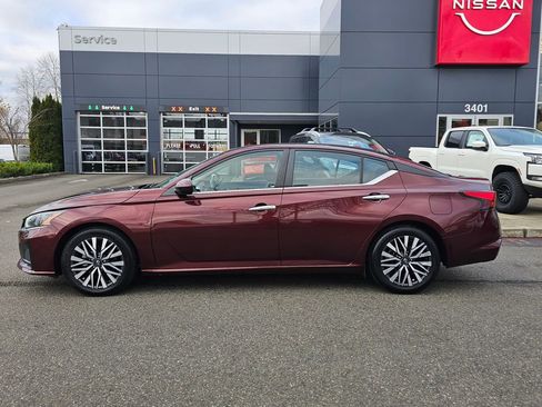 Certified 2023 Nissan Altima 2.5 SV image 8