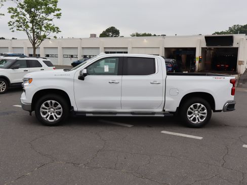 Used 2023 Chevrolet Silverado 1500 LTZ AWD/4WD image 7