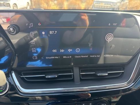 New 2026 Chevrolet Trax RS FWD image 27