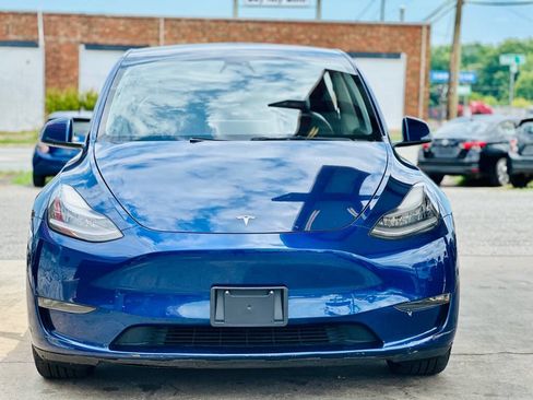 Used 2021 Tesla Model Y Long Range AWD/4WD image 2