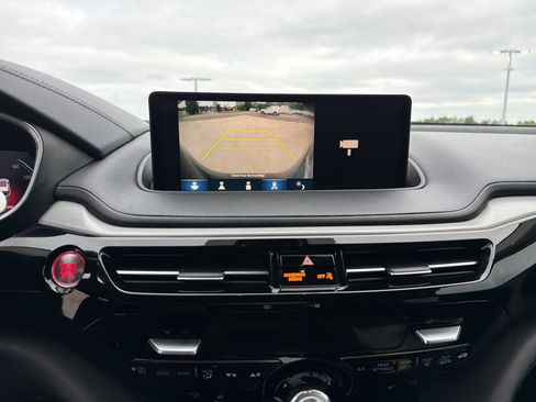Certified 2023 Acura MDX FWD w/ Technology Package image 25