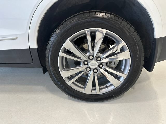 Certified 2025 Cadillac XT5 Premium Luxury AWD/4WD image 9