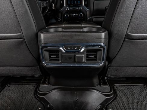 Used 2021 GMC Sierra 2500 Denali w/ Denali Black Diamond Edition image 28