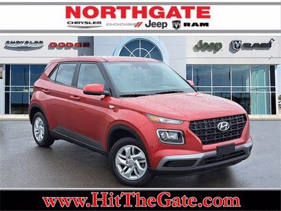 Used 2022 Hyundai Venue SE w/ Cargo Package