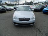 Used 2011 Hyundai Accent GLS image 2
