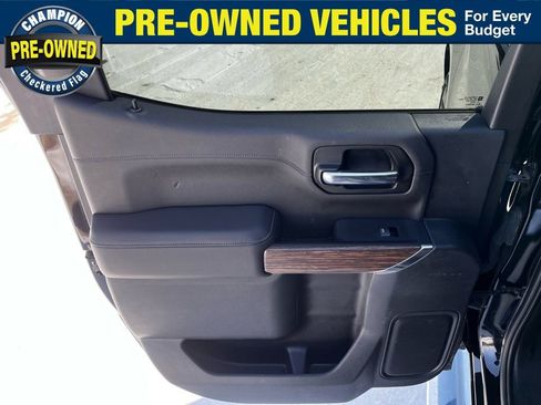 Used 2019 Chevrolet Silverado 1500 High Country image 25