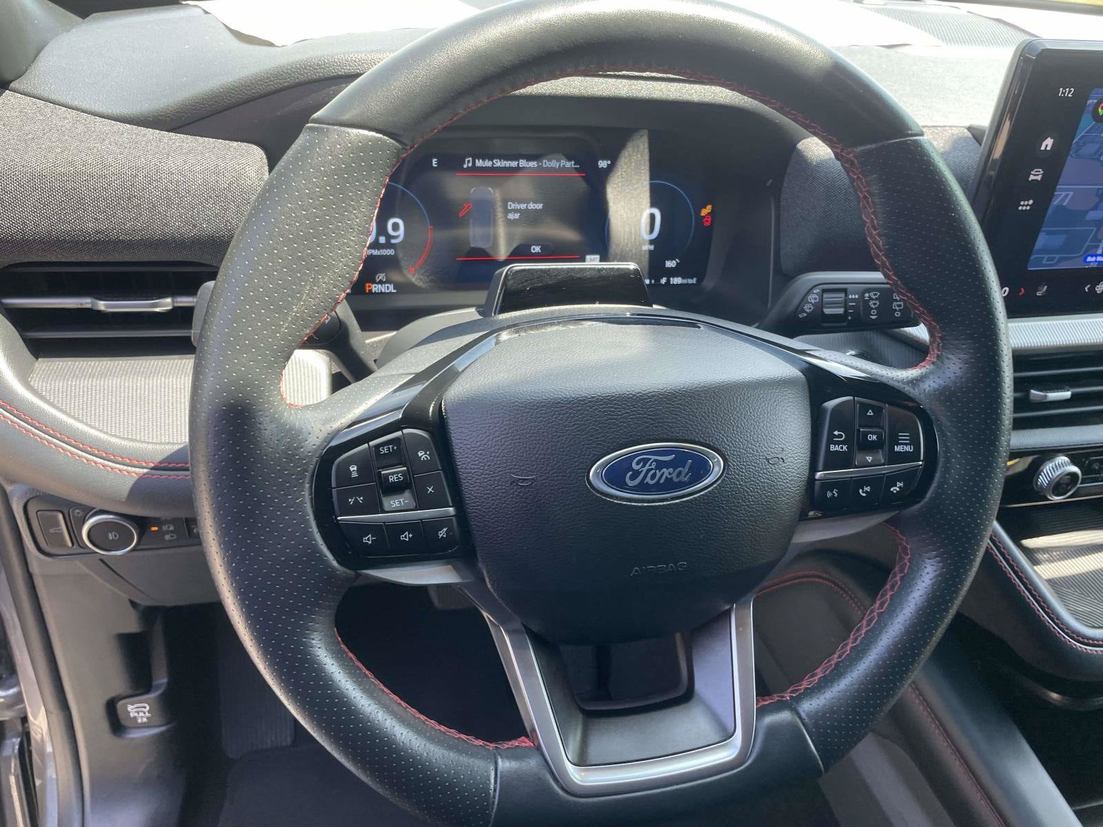 Used 2025 Ford Explorer ST-Line w/ ST-Line Street Pack AWD/4WD image 16