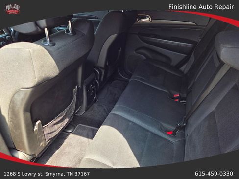 Used 2015 Jeep Grand Cherokee Laredo w/ Quick Order Package 23E AWD/4WD image 9