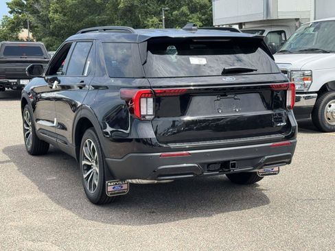 New 2026 Ford Explorer ST-Line AWD/4WD image 5