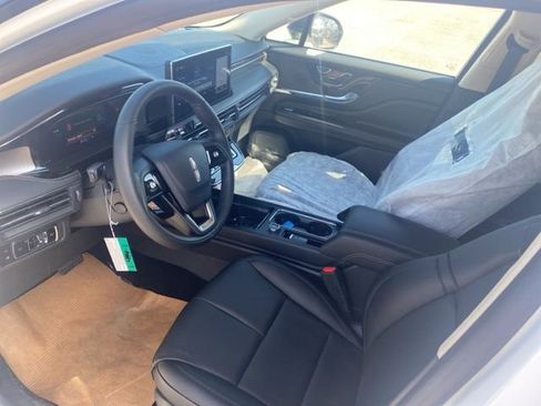 New 2024 Lincoln Corsair Grand Touring w/ Equipment Group 301A AWD/4WD image 16