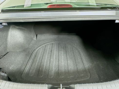 Used 2023 Hyundai Elantra SEL image 27