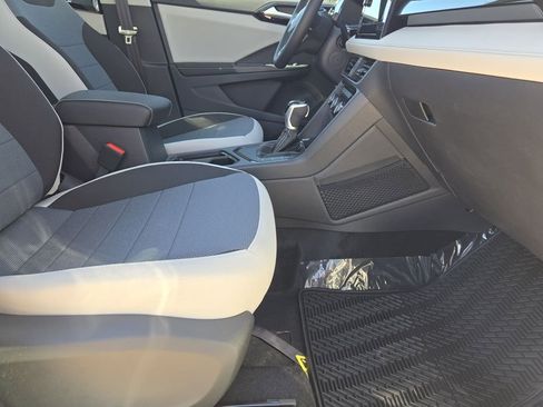 New 2026 Volkswagen Taos S FWD image 11