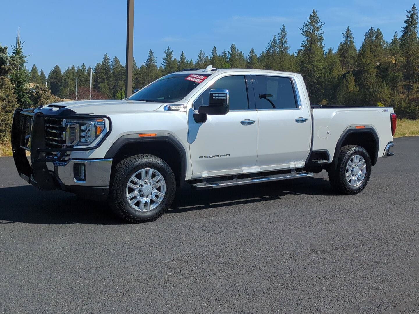 Used 2020 GMC Sierra 3500 SLT w/ SLT Premium Plus Package AWD/4WD image 3