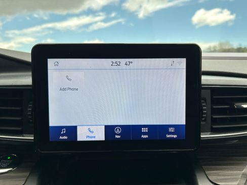 Used 2020 Ford Explorer Limited AWD/4WD image 6