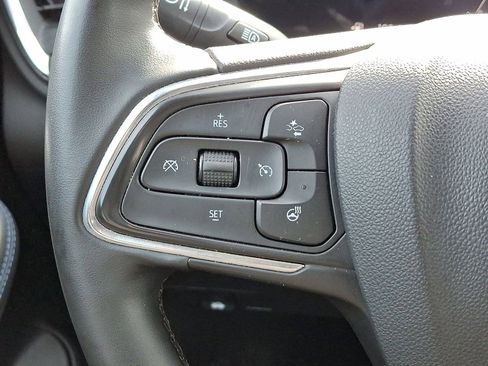 Used 2025 Buick Encore GX Sport Touring w/ Comfort Package image 17