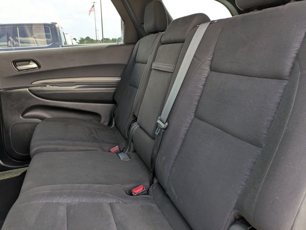 Used 2021 Dodge Durango SXT w/ 3rd Row Seating Group RWD image 15