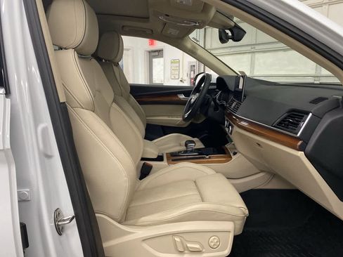Used 2022 Audi Q5 e Prestige image 19