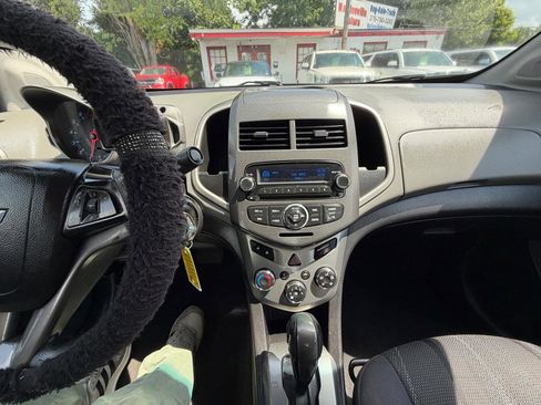Used 2013 Chevrolet Sonic LT FWD image 20