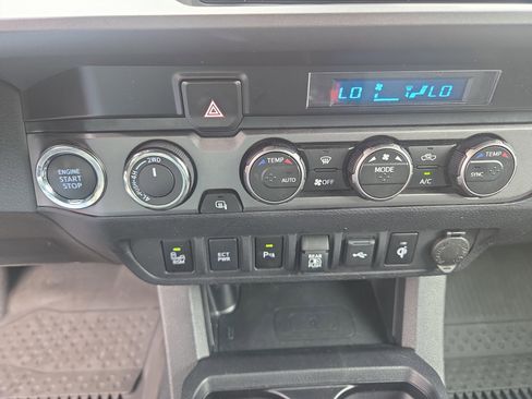 Certified 2023 Toyota Tacoma TRD Sport w/ Advanced Technology Package AWD/4WD image 23