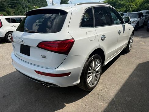 Used 2017 Audi Q5 2.0T Premium Plus w/ Technology Package AWD/4WD image 12
