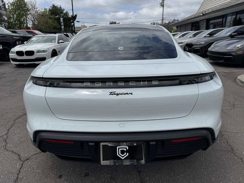 Used 2022 Porsche Taycan RWD image 6