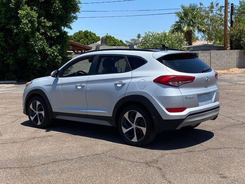 Used 2018 Hyundai Tucson Value AWD/4WD image 6