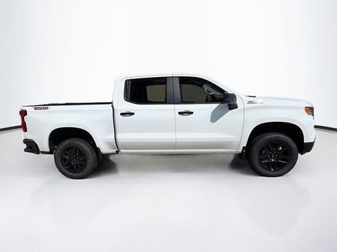 New 2026 Chevrolet Silverado 1500 LT Trail Boss w/ LPO, Dark Essentials Package AWD/4WD image 5