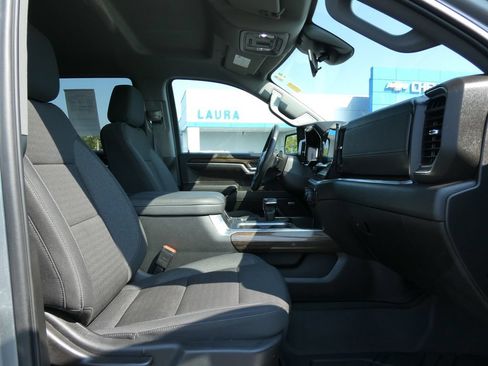 Certified 2024 Chevrolet Silverado 1500 RST w/ Convenience Package II AWD/4WD image 14