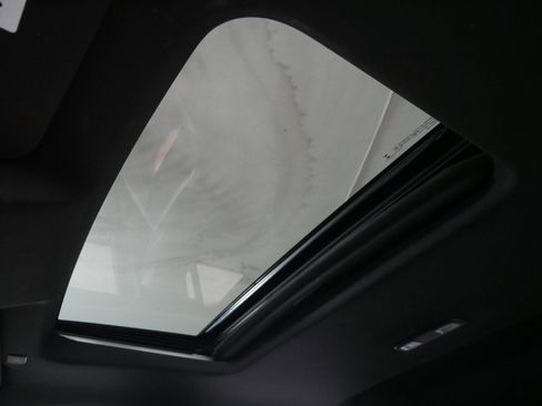 Used 2021 GMC Sierra 1500 AT4 w/ AT4 Value Package image 31