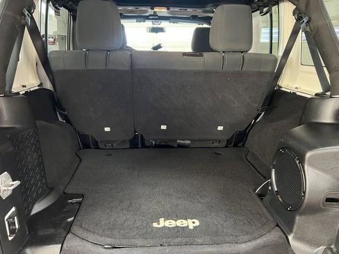 Used 2012 Jeep Wrangler Unlimited Sport AWD/4WD image 9
