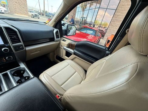 Used 2017 Ford F150 Lariat w/ Equipment Group 502A Luxury AWD/4WD image 46