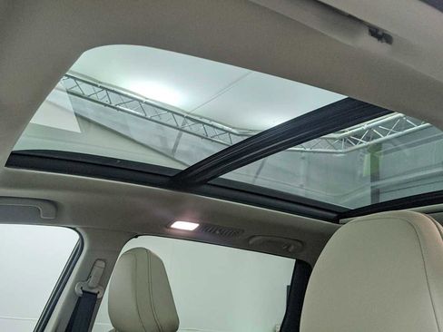 New 2026 Subaru Ascent Limited image 7