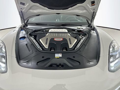 Certified 2022 Porsche Panamera GTS AWD/4WD image 33