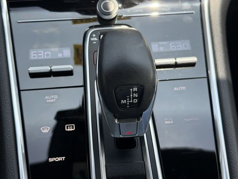 Used 2018 Porsche Panamera 4 AWD/4WD image 25