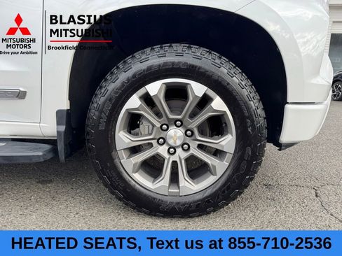 Used 2023 Chevrolet Silverado 1500 High Country w/ Z71 Off-Road Package image 8