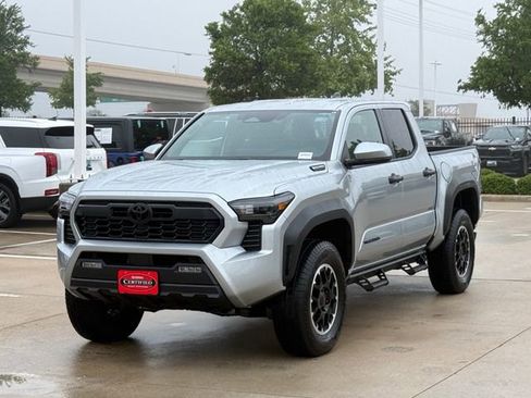 Used 2026 Toyota Tacoma TRD Off-Road AWD/4WD image 8