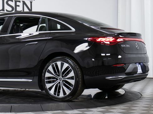 Used 2024 Mercedes-Benz EQE 350+ 4MATIC Sedan image 28