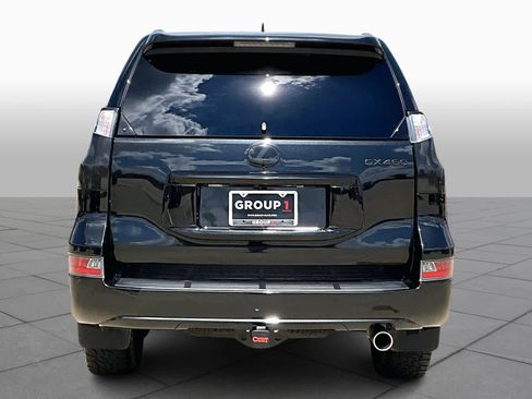 Used 2023 Lexus GX 460 Premium w/ Premium Package image 5